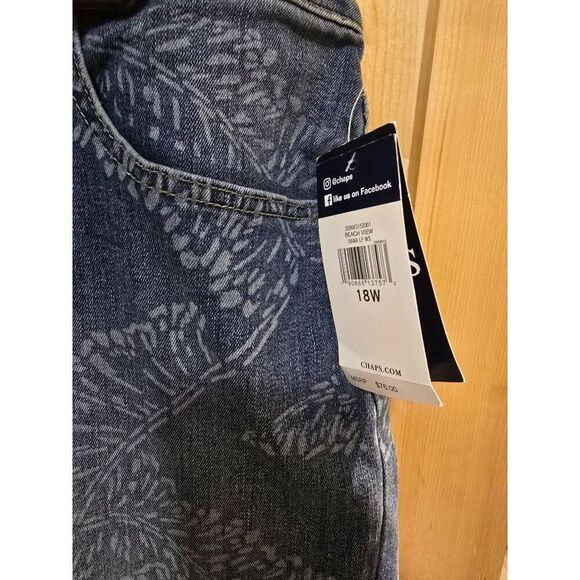 Chaps Womens Denim Capri With Leaf Print Modern Fit Size 18 - Picture 7 of 12